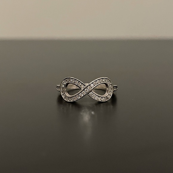 Infinity Knot w/ Cubic Zirconia Sterling Silver Ring - Picture 1 of 4